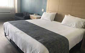 Cali Inn